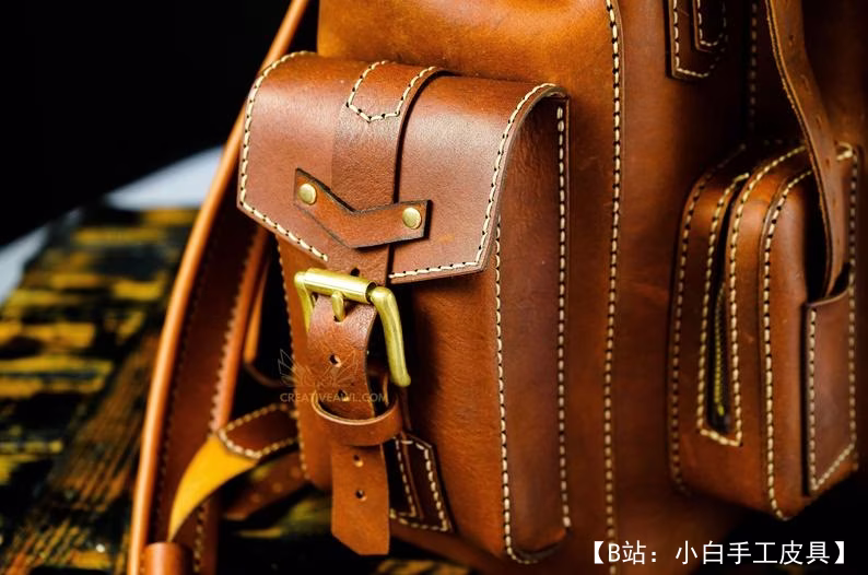 Creative Awl 提供的免费敞篷背包版型（卷状） - 4