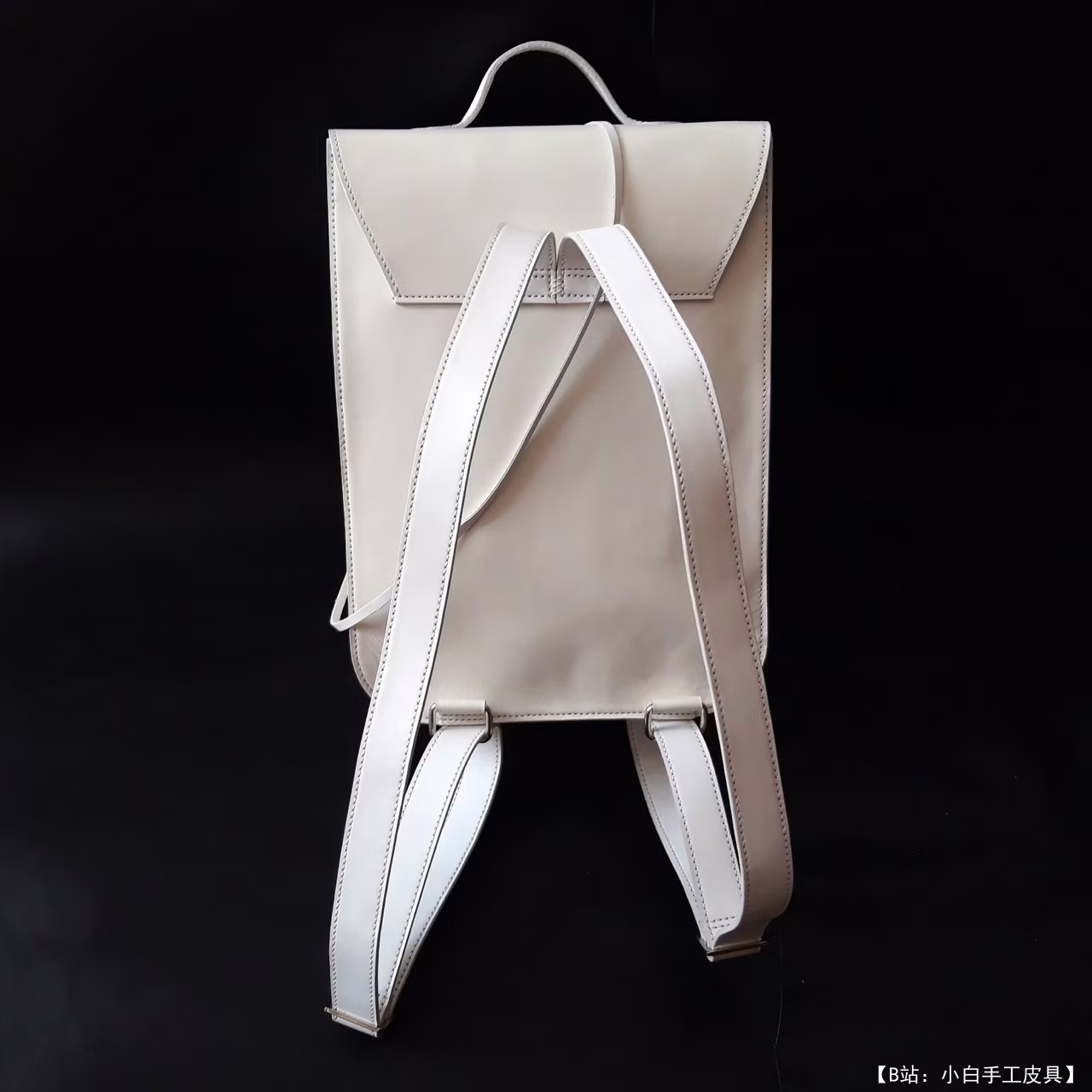 免费版型背包“Svetlana” - 2