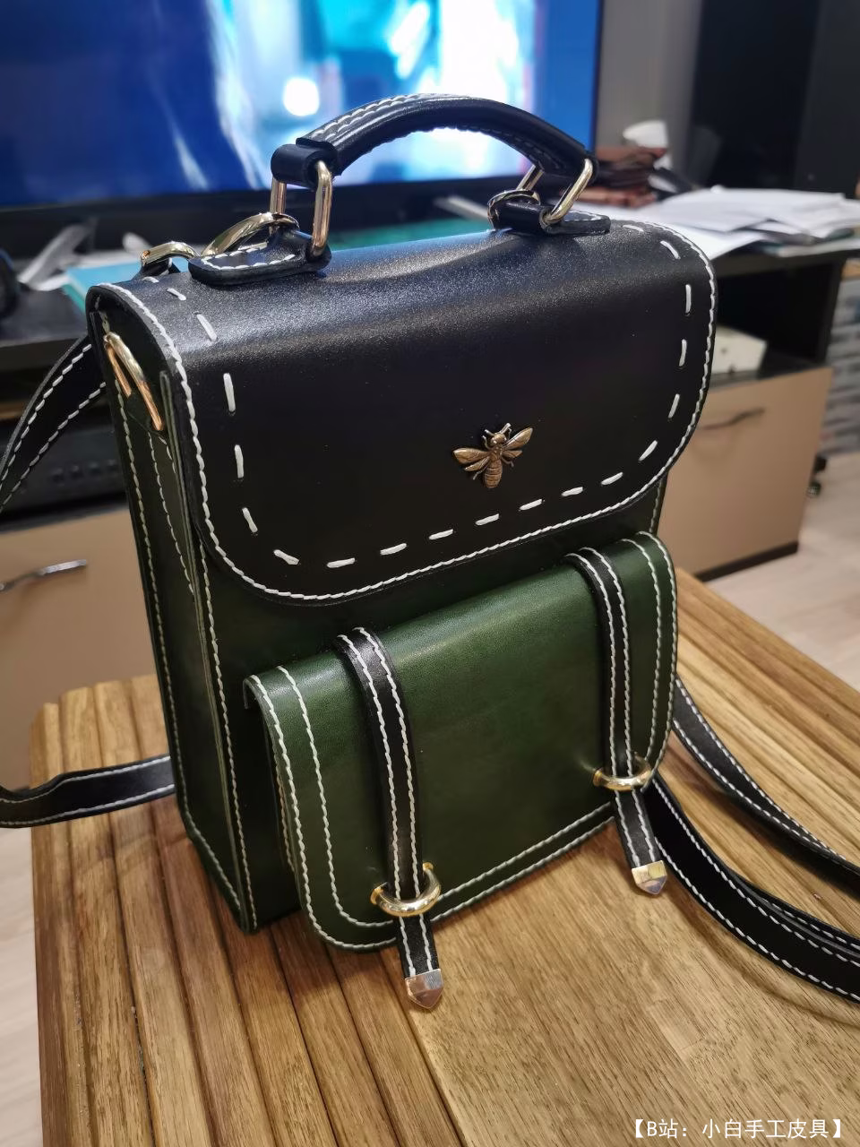 免费版型经典背包 - 1