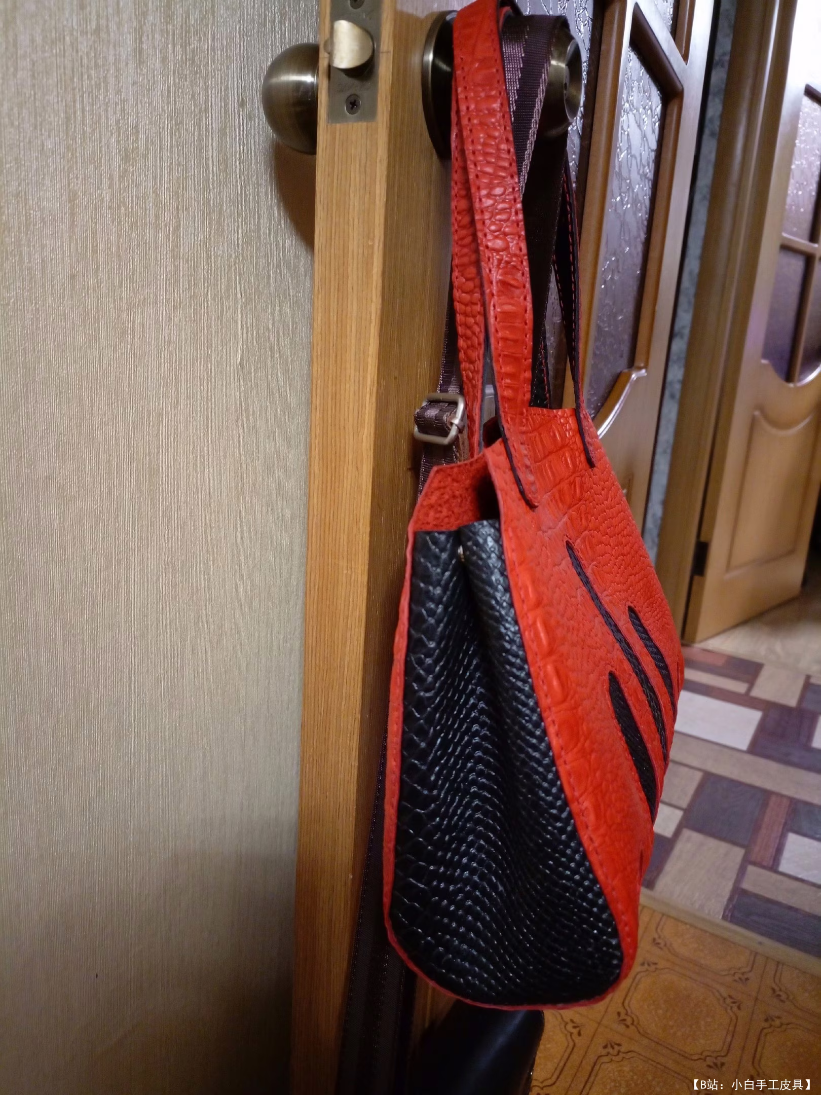 TreeHousePatternsUK 提供的免费 Dolly 斜挎包版型 - 11