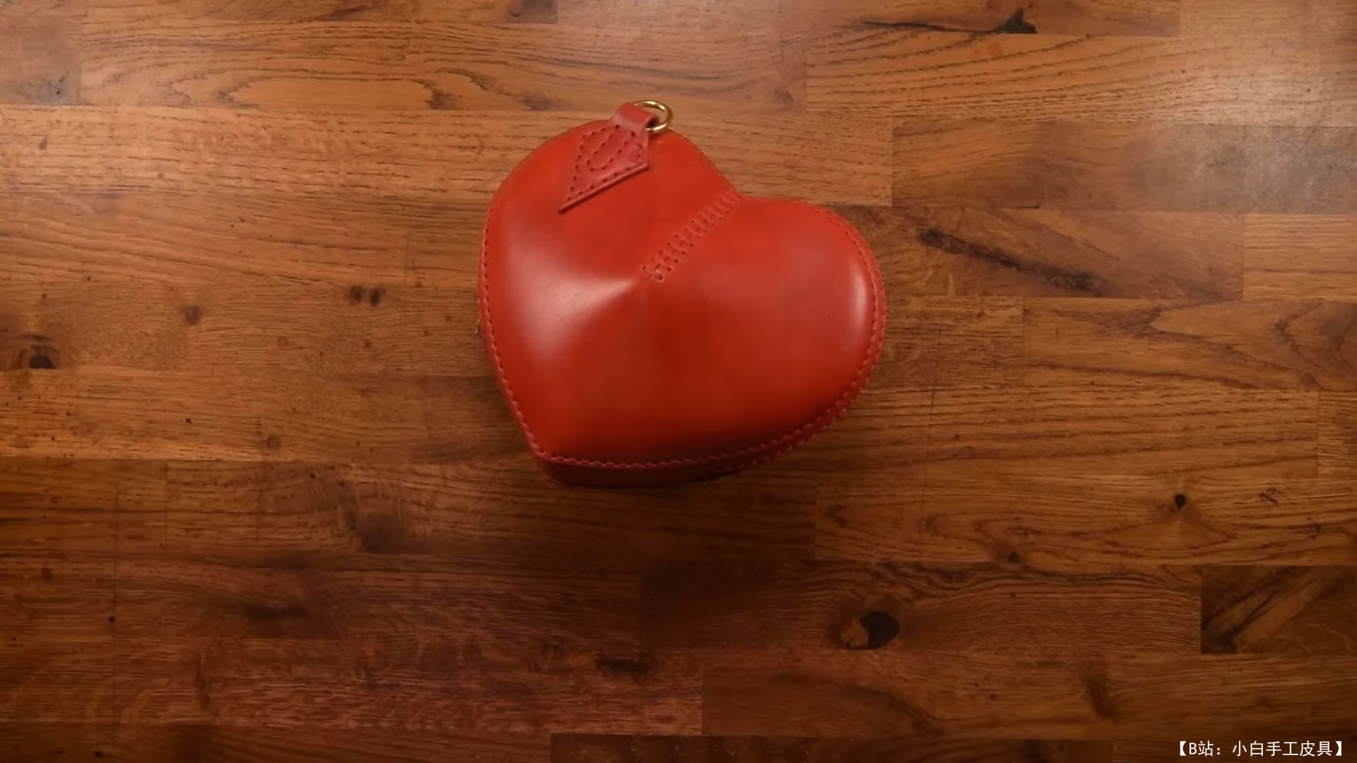 TreeHousePatternUK 提供的免费心形袋版型 - 2