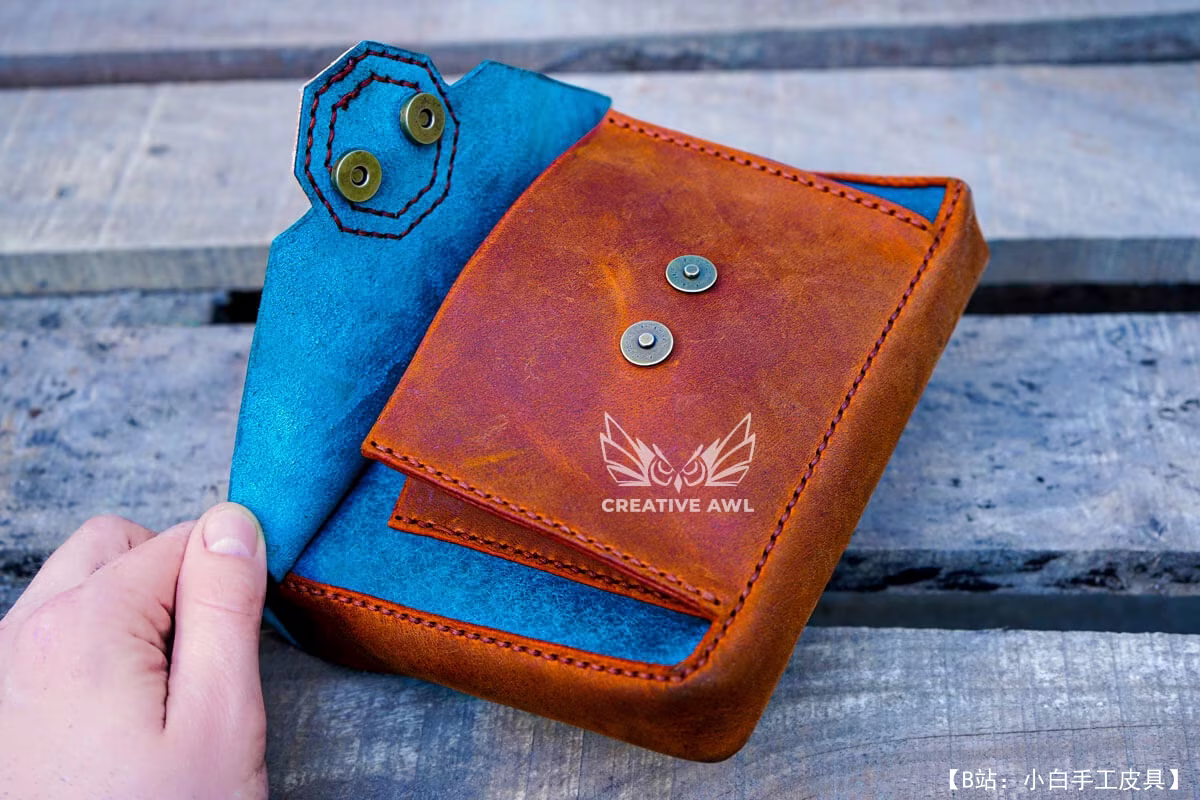 由 Creative Awl 设计的免费金赛迷你包版型 - 2