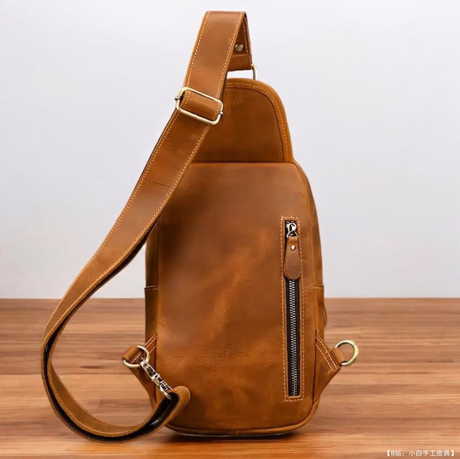 免费皮革单肩包版型 3 由 FloresPatterns 设计 - 2