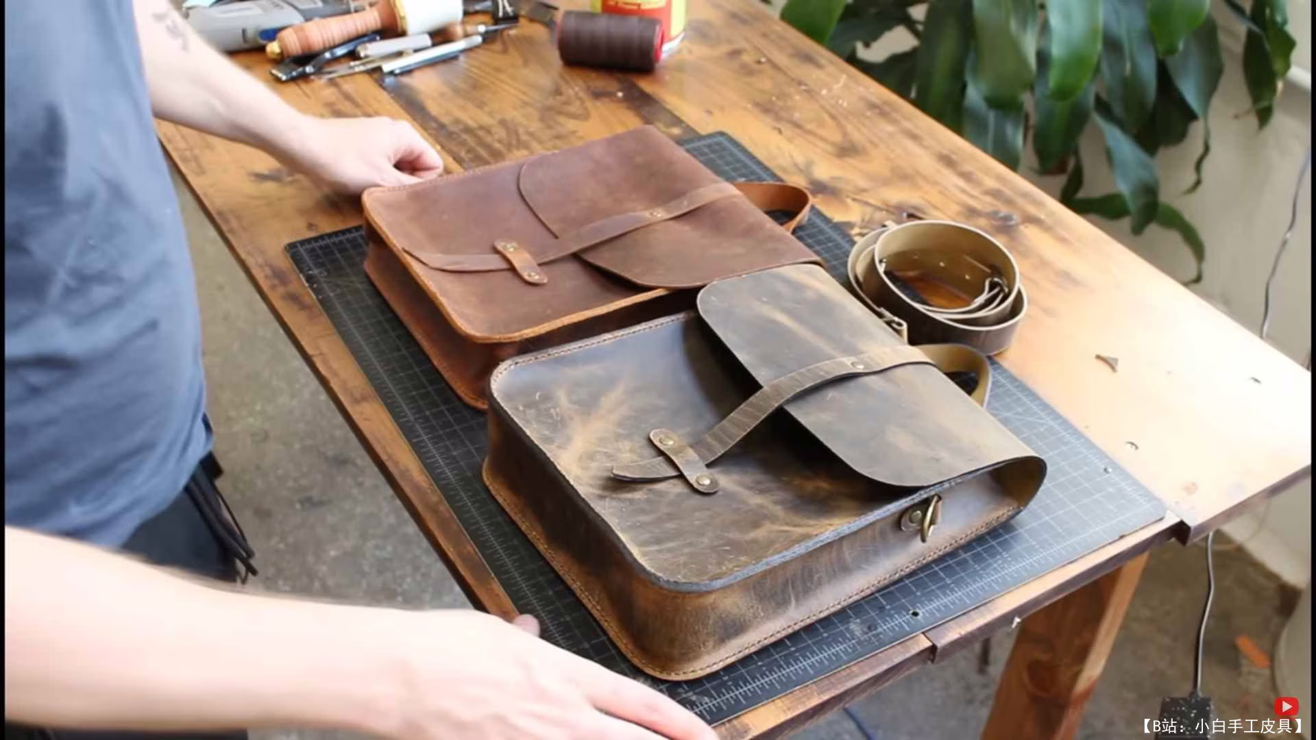 免费地图包挎包模板（MAKESUPPLY） - 1