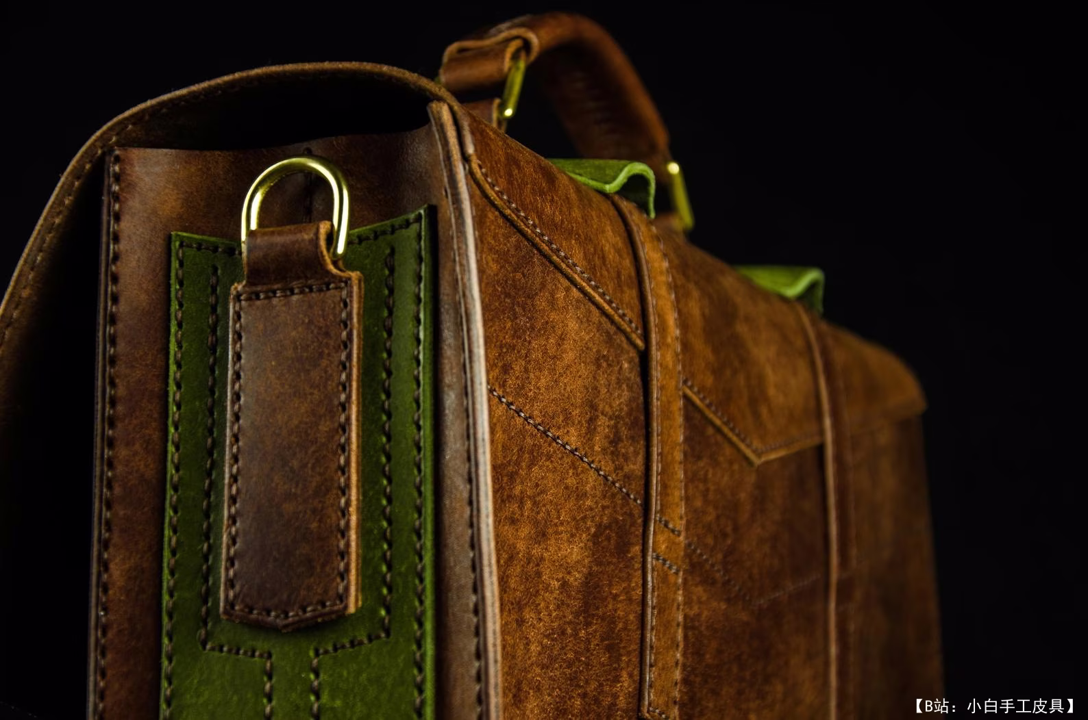 Creative awl 提供的免费版型公文包笔记本电脑包 - 4