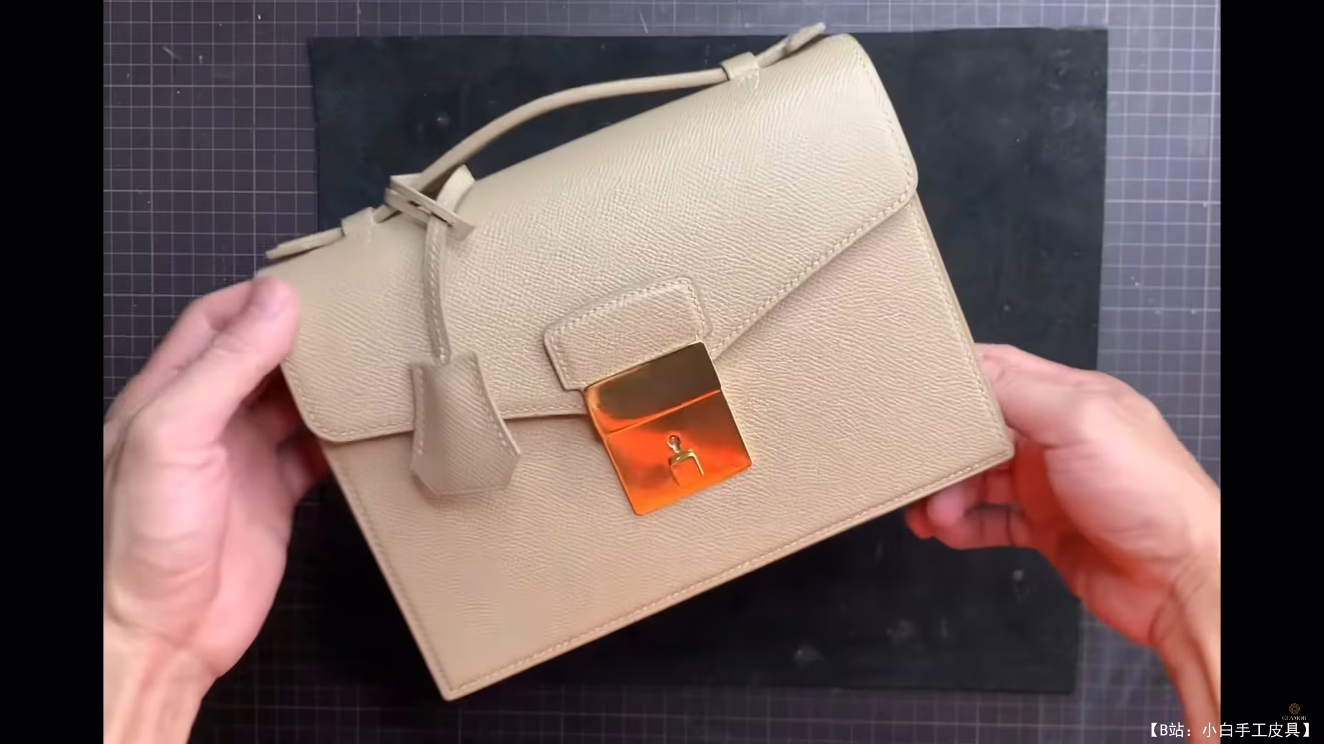 Glamorous Unique 免费版型手拿包 220 - 1