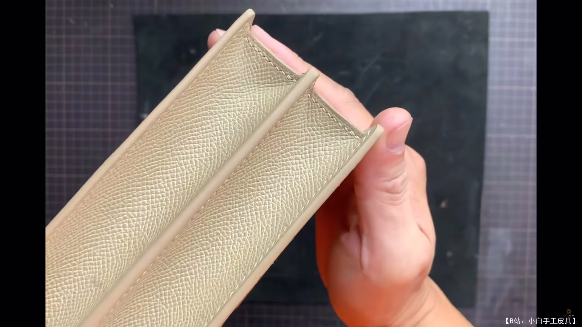 Glamorous Unique 免费版型手拿包 220 - 3