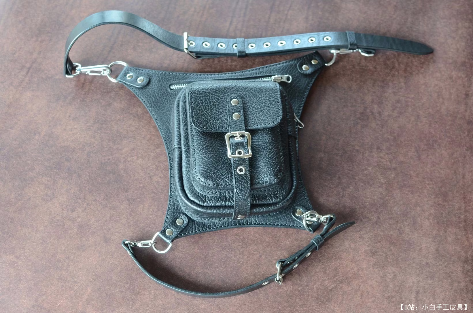 Mikhail Shakurin 的免费版型腰包 - 3