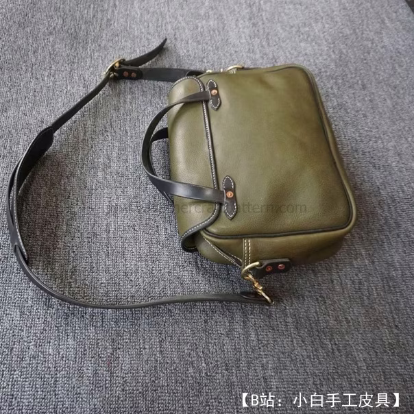 LCP Design 的免费版型笔记本电脑包 ACC-150 - 2