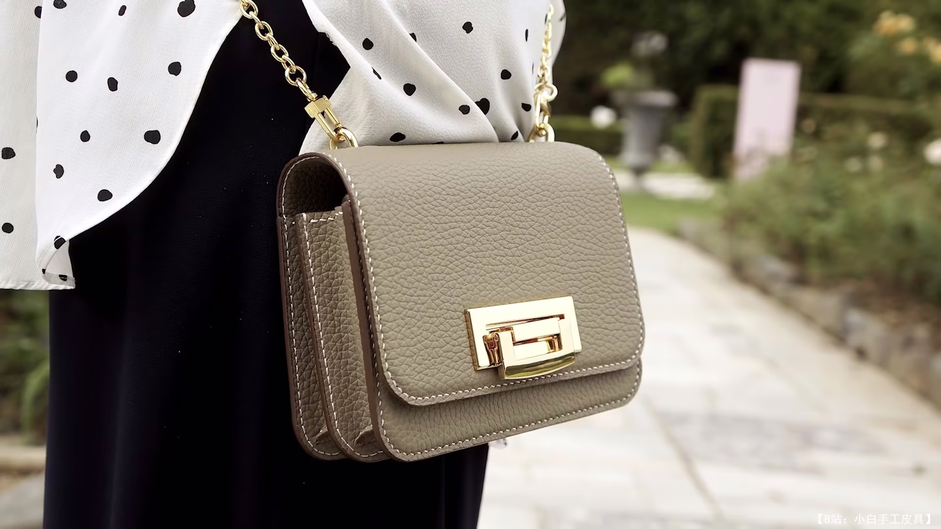 bitchen 提供的免费版型迷你包 - 1