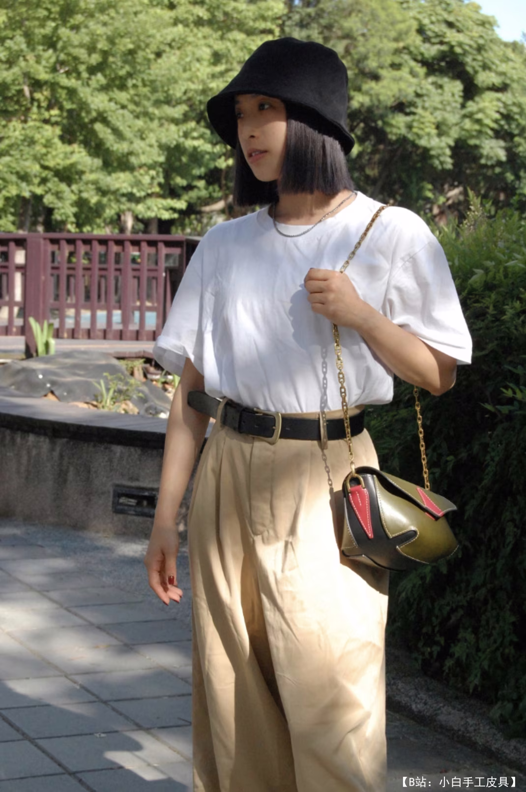 Lavantia Atelier 免费版型蓬松单肩包 - 2