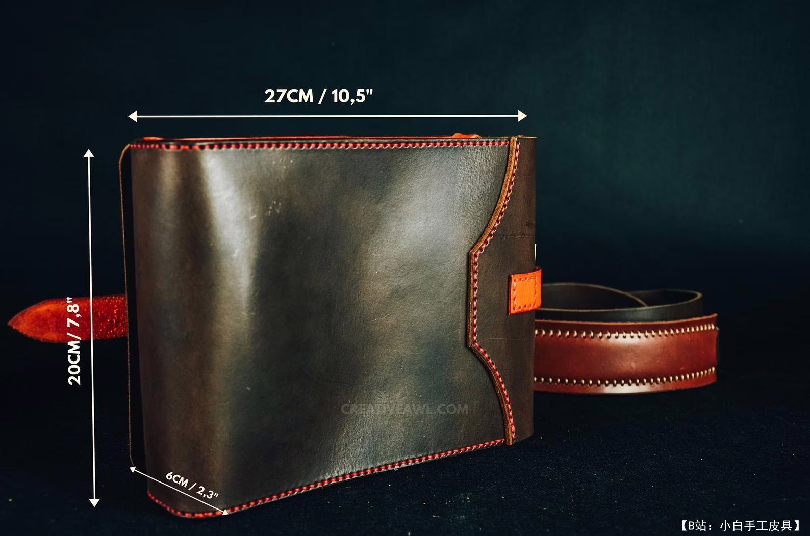 Creative Awl 提供的免费版型皇家斜挎包 - 2