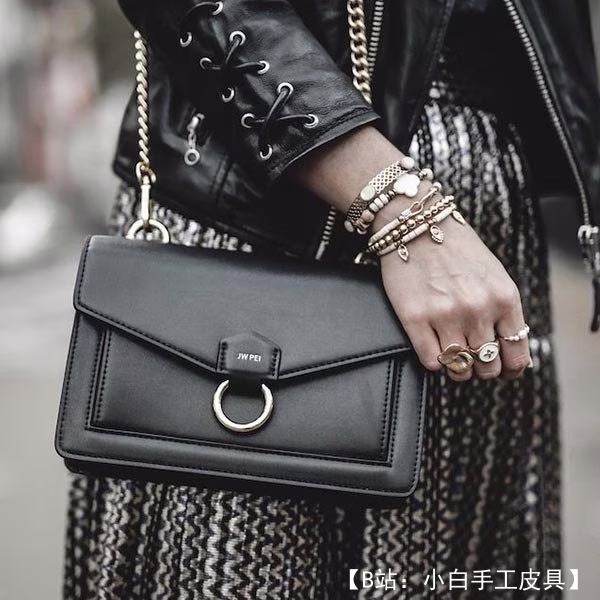 来自 Marya Gallery 的免费版型女士手提包 728 - 1