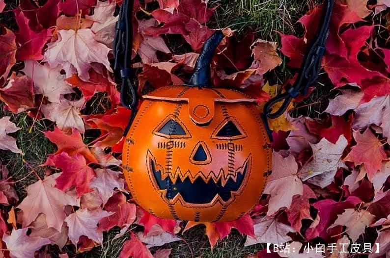 Paintyee Designs 的免费南瓜袋版型 - 3