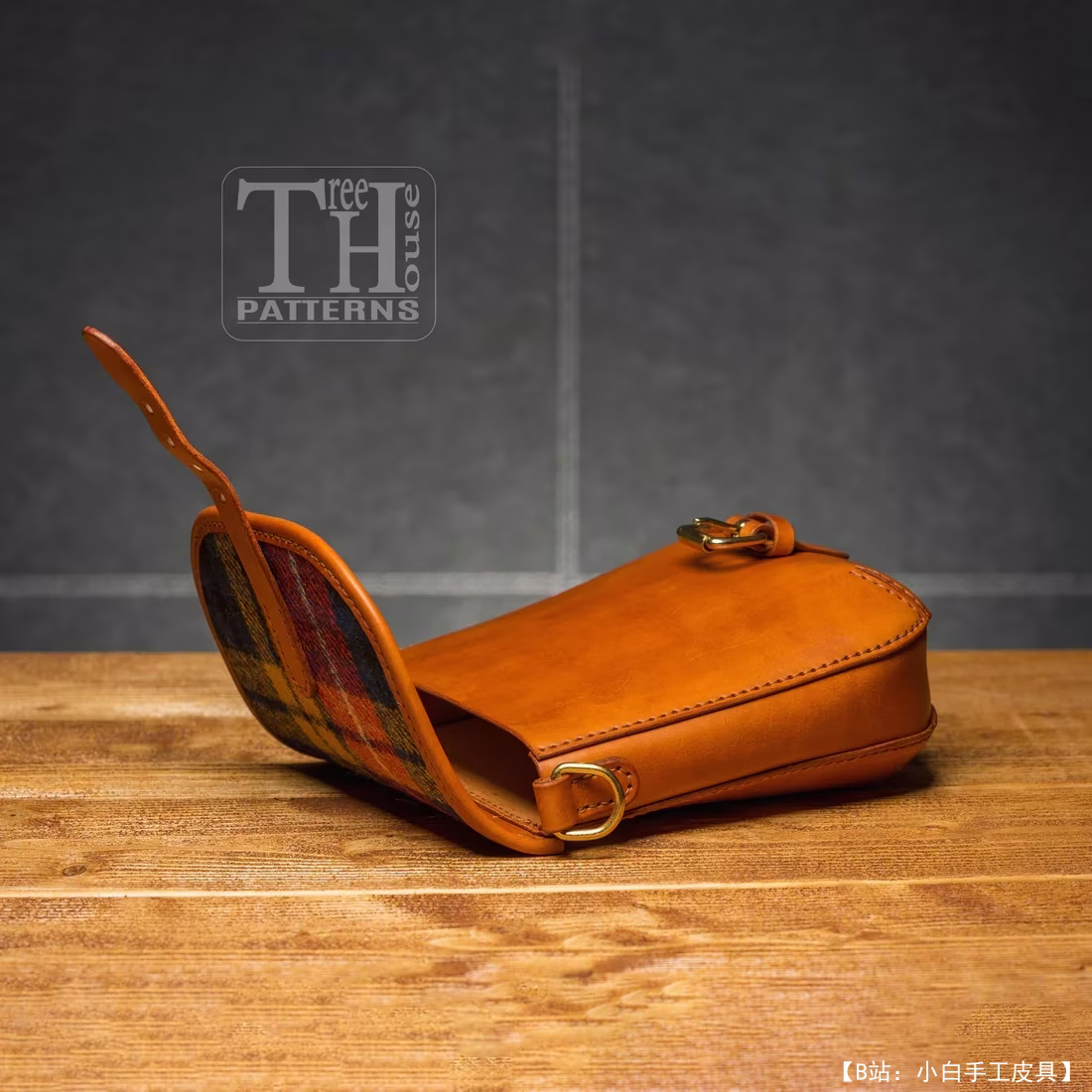 TreeHousePatterns 提供的免费小肩包版型 - 6