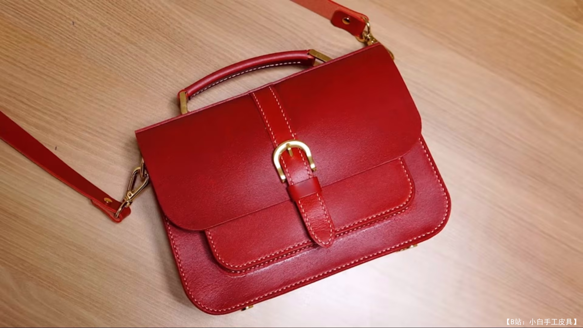 免费模板迷你挎包Ver1 - 1