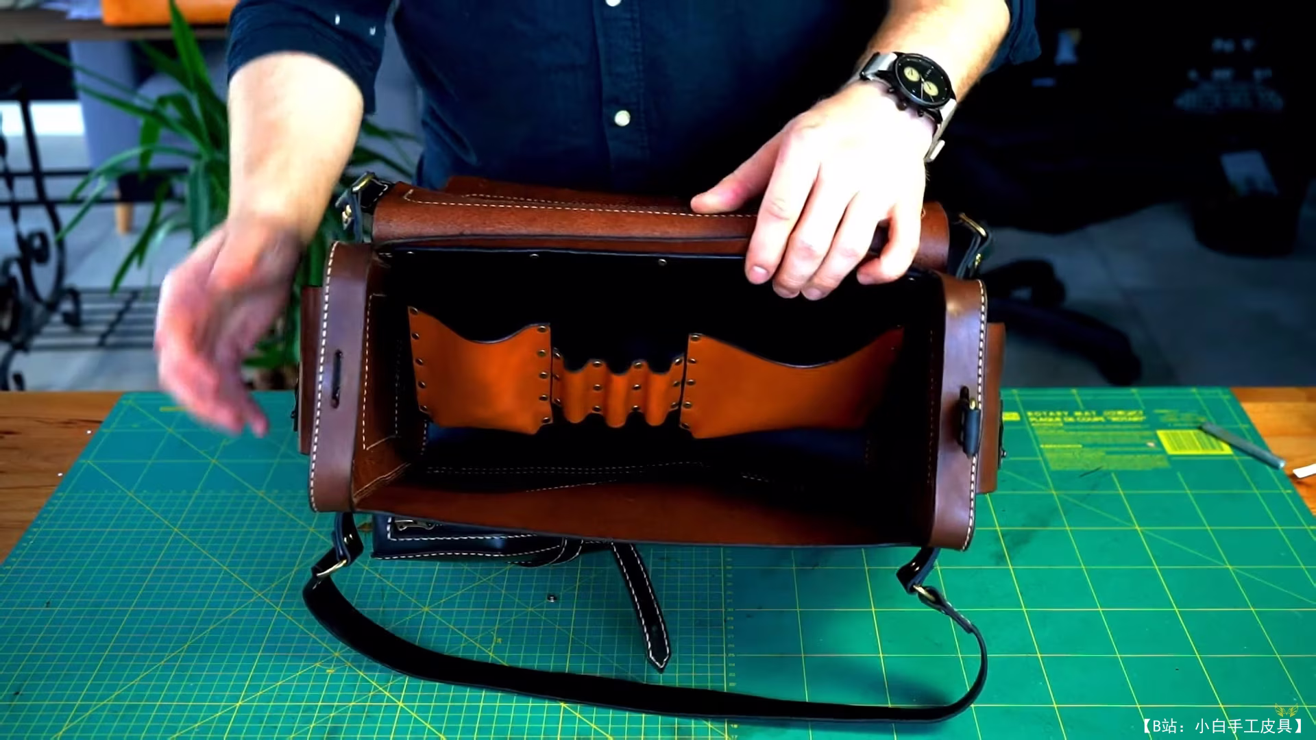 Creative Awl 提供的免费工具袋版型 - 6