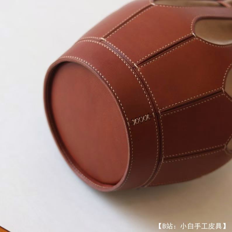 泡泡皮革版型水桶包 - 2