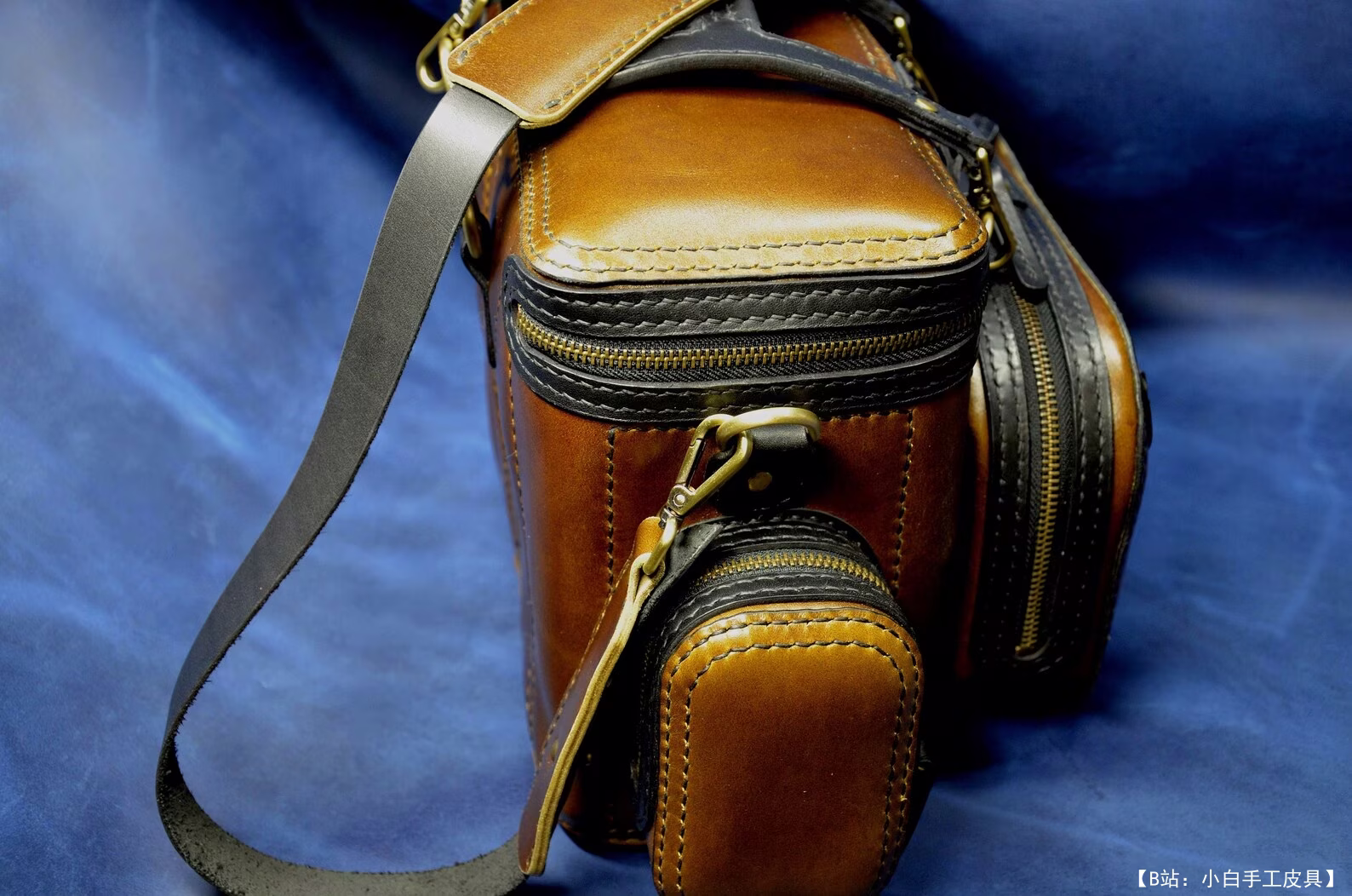 GizmoLT 带外部口袋的版型小旅行包 - 7