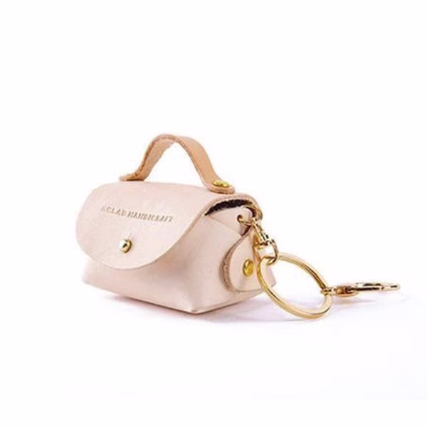 来自玛丽亚画廊的免费钥匙扣模板 - 1