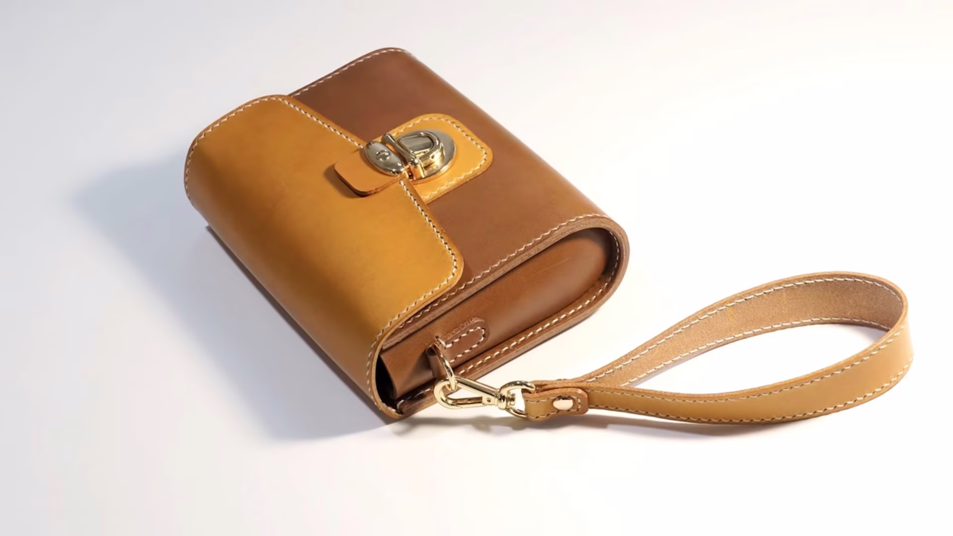 bitchen 提供的免费版型皮套 - 3