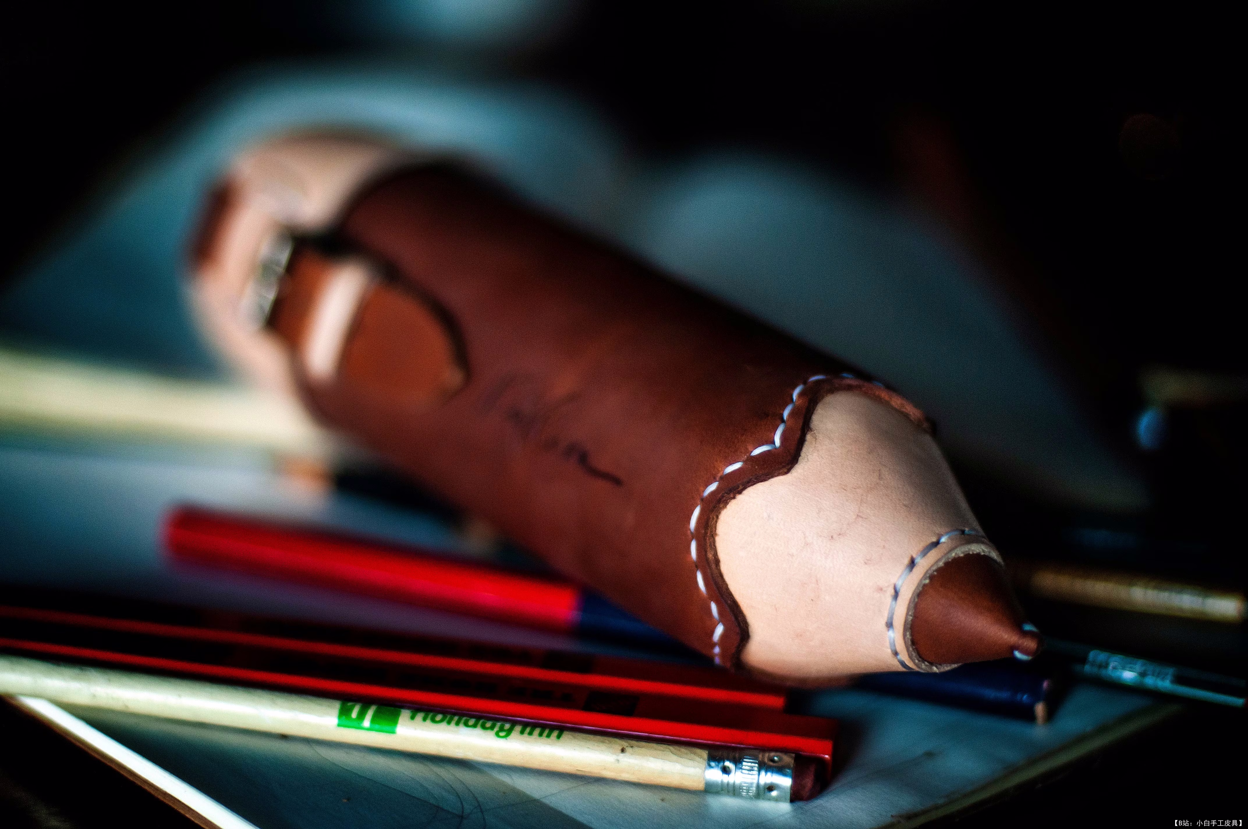 Karlova Design 的免费版型皮革笔袋 - 2