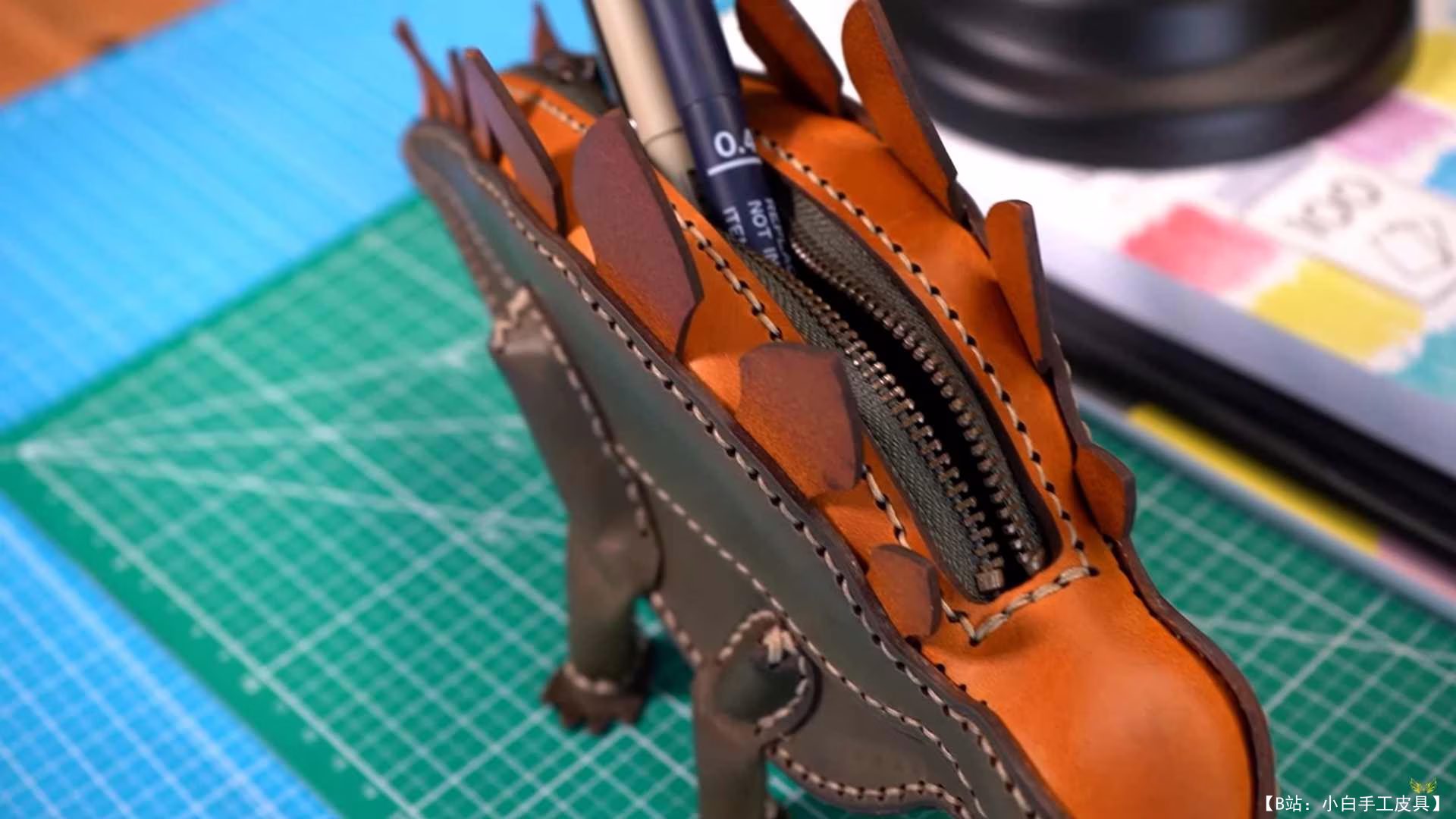 Creative Awl 免费版型小剑龙恐龙皮革玩具 - 4