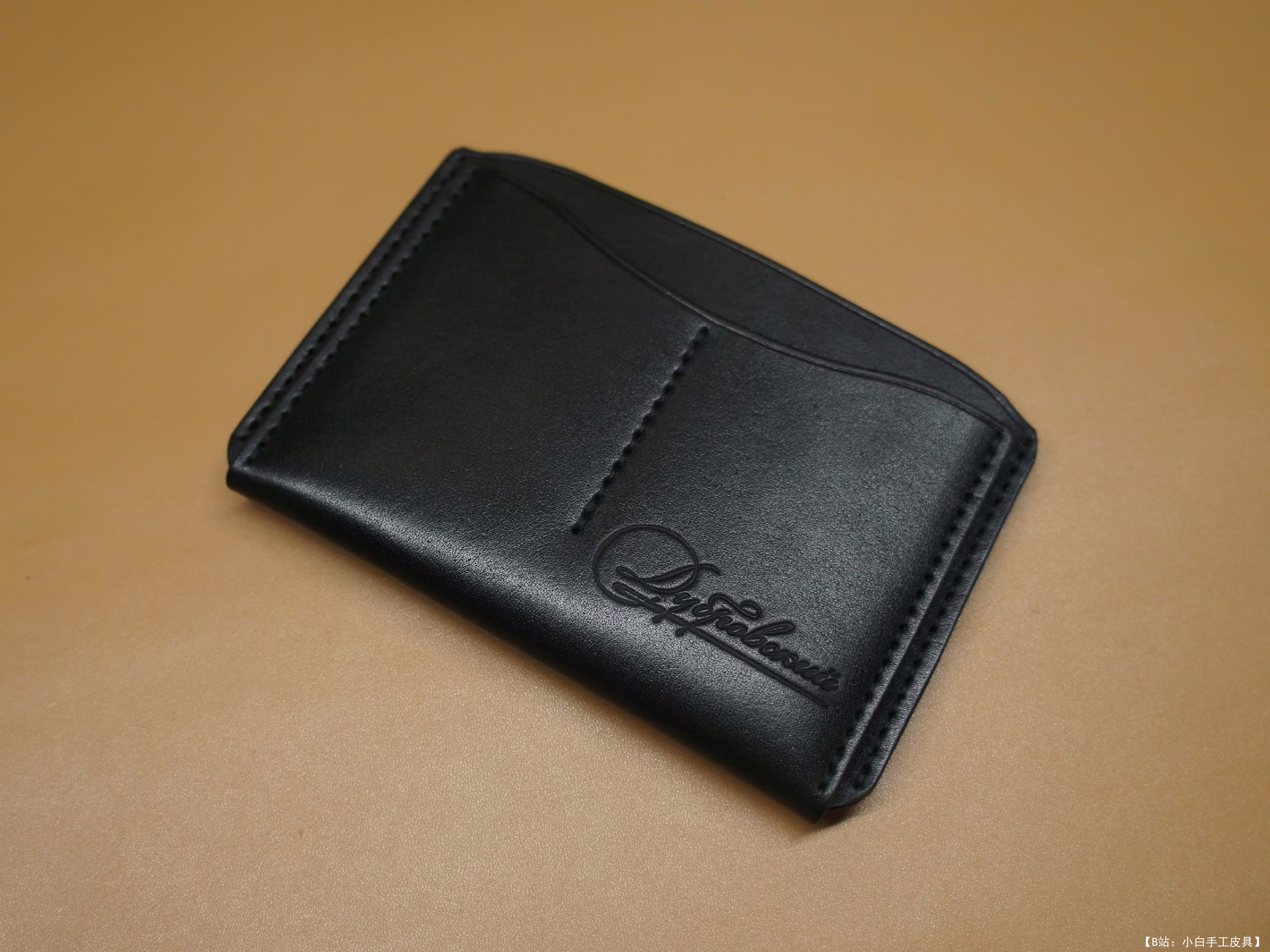 Alexey Yudin 的信封文档持有人 - 2