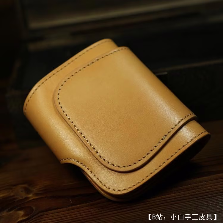 Studio Attractive 设计的免费 Jack 钱包版型 - 3