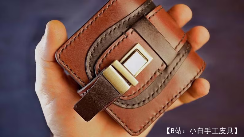 GizmoLT 的免费版型双折钱包 - 1