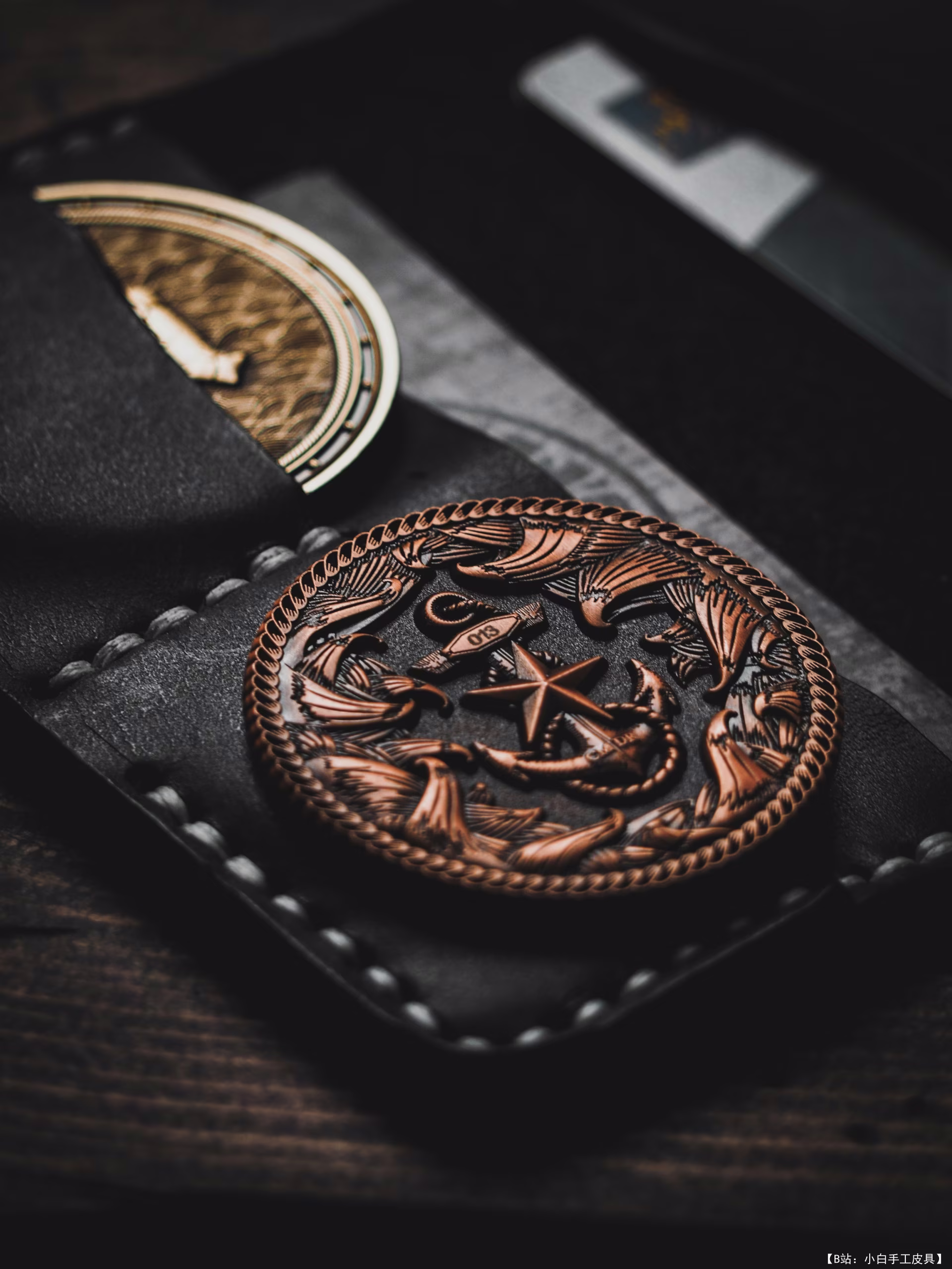 Black Flag Leather Goods 提供免费版型持卡人 EDC 挑战硬币 - 5