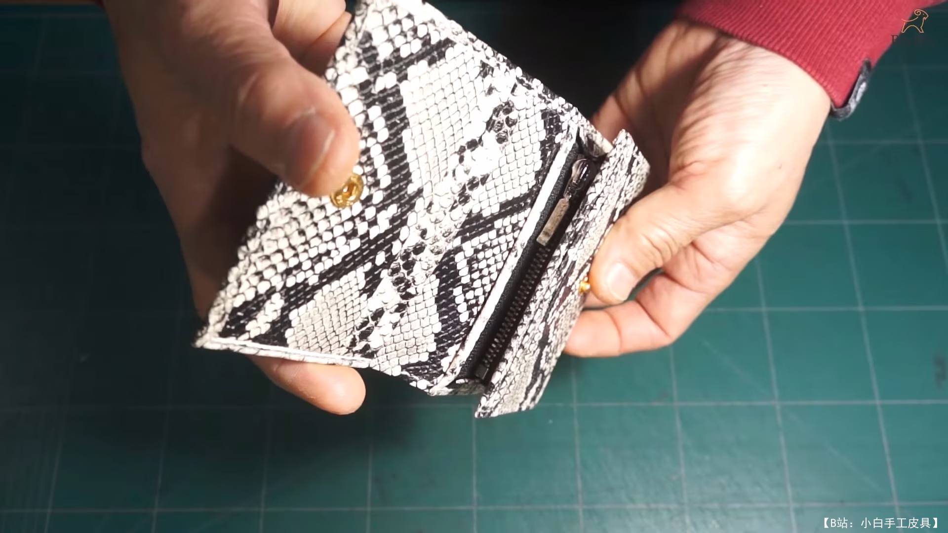 bitchin 提供的免费版型卡钱包版本 76 - 7