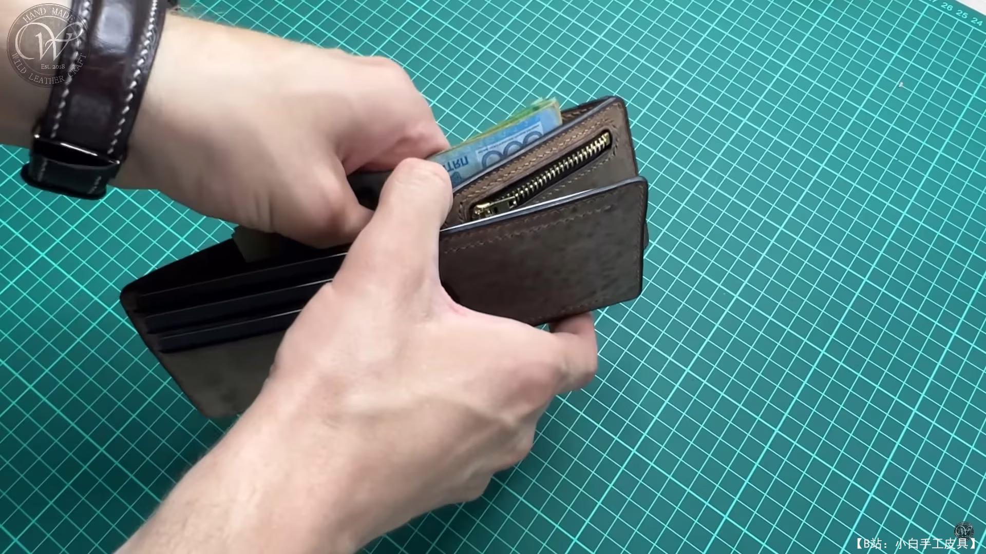 免费版型双钱包，带来自 Wild Leather Craft 的标签 - 6