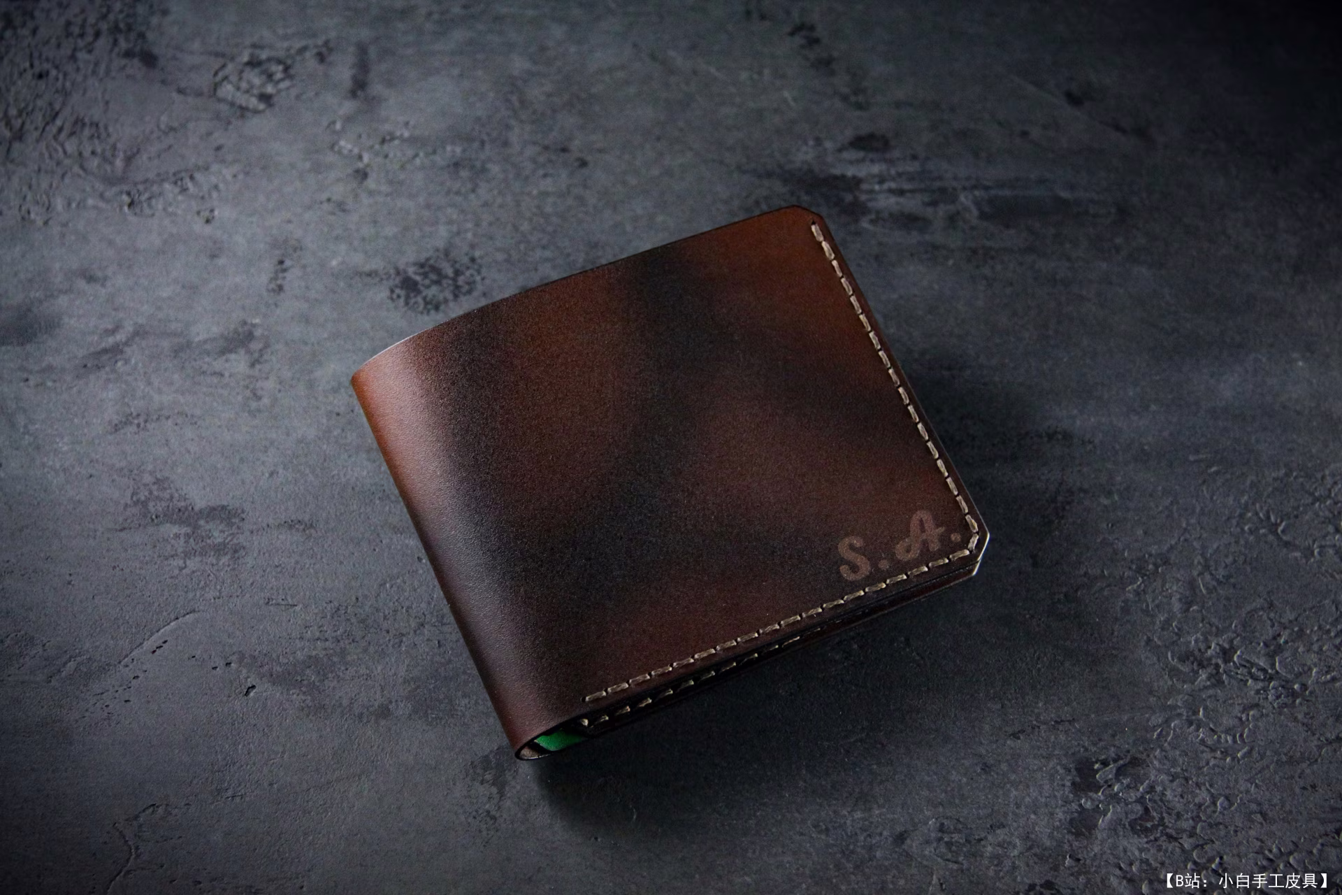 Vladimir Yuri 的双折钱包 3 的免费版型 - 2