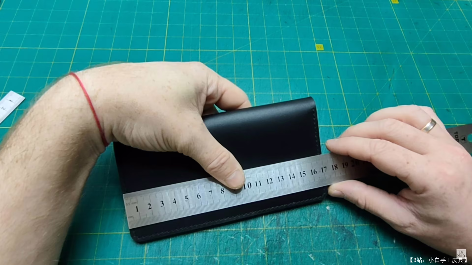 奥列格·尼古拉耶夫（Oleg Nikolaev）的免费版型薄皮革钞票（较长） - 3