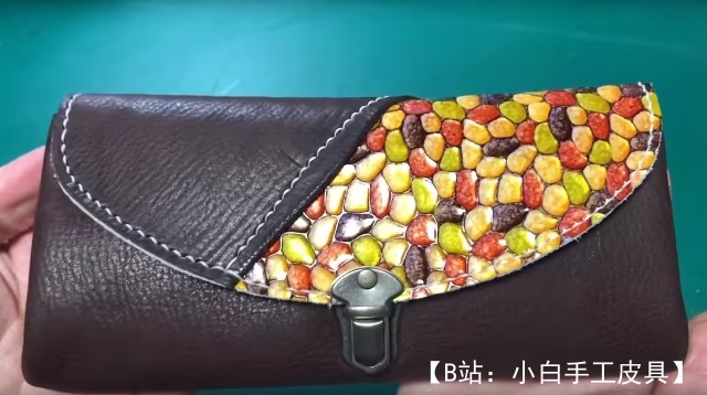 Maju T 的免费版型钱包加长彩色玻璃 - 1