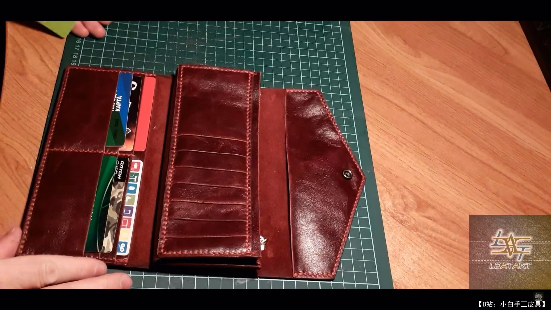 Leatart 免费版型女士皮革钱包“Ephira” - 1