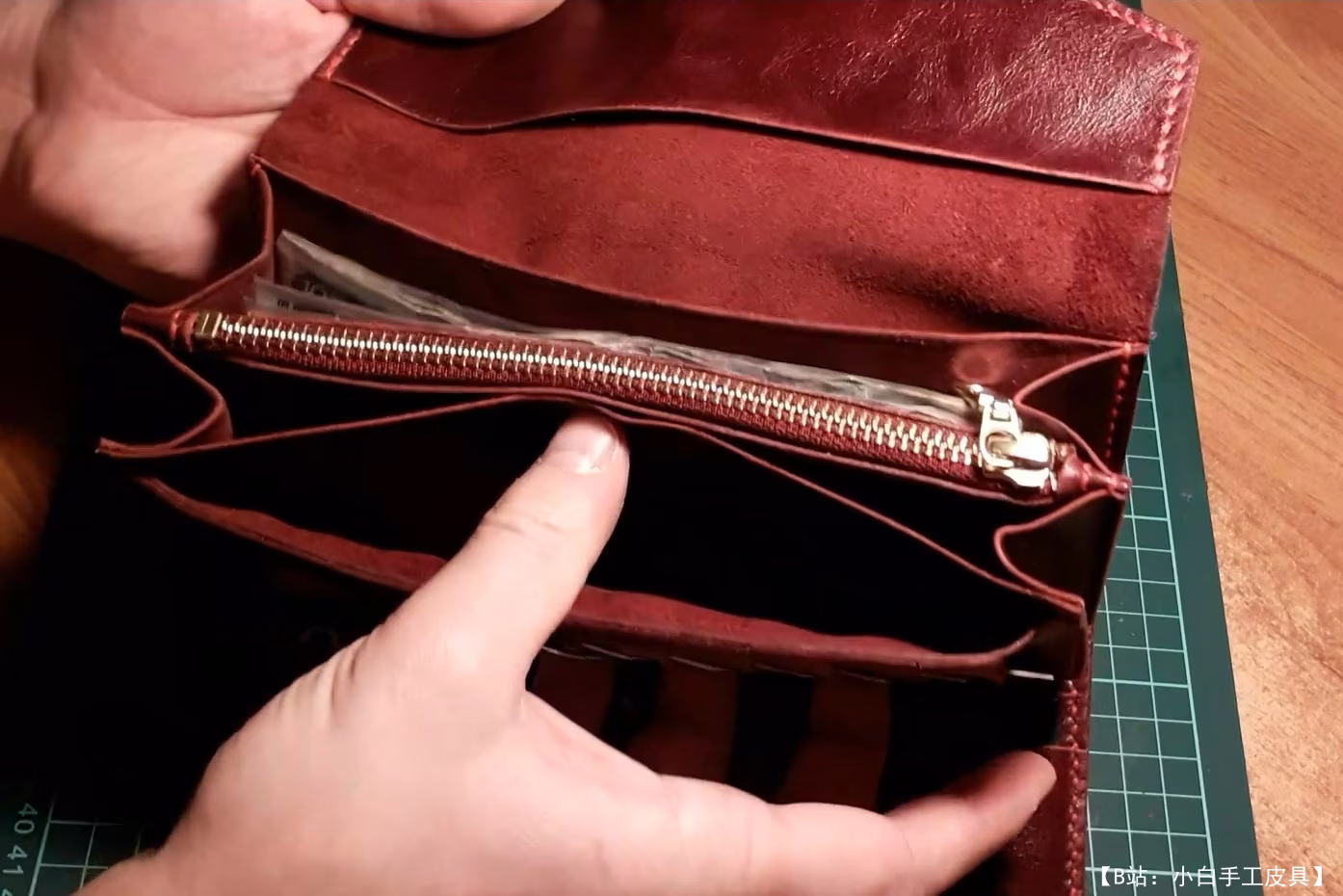 Leatart 免费版型女士皮革钱包“Ephira” - 3