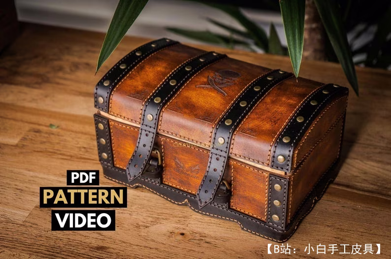 由 Creative Awl 设计的免费皮革宝箱版型 - 2