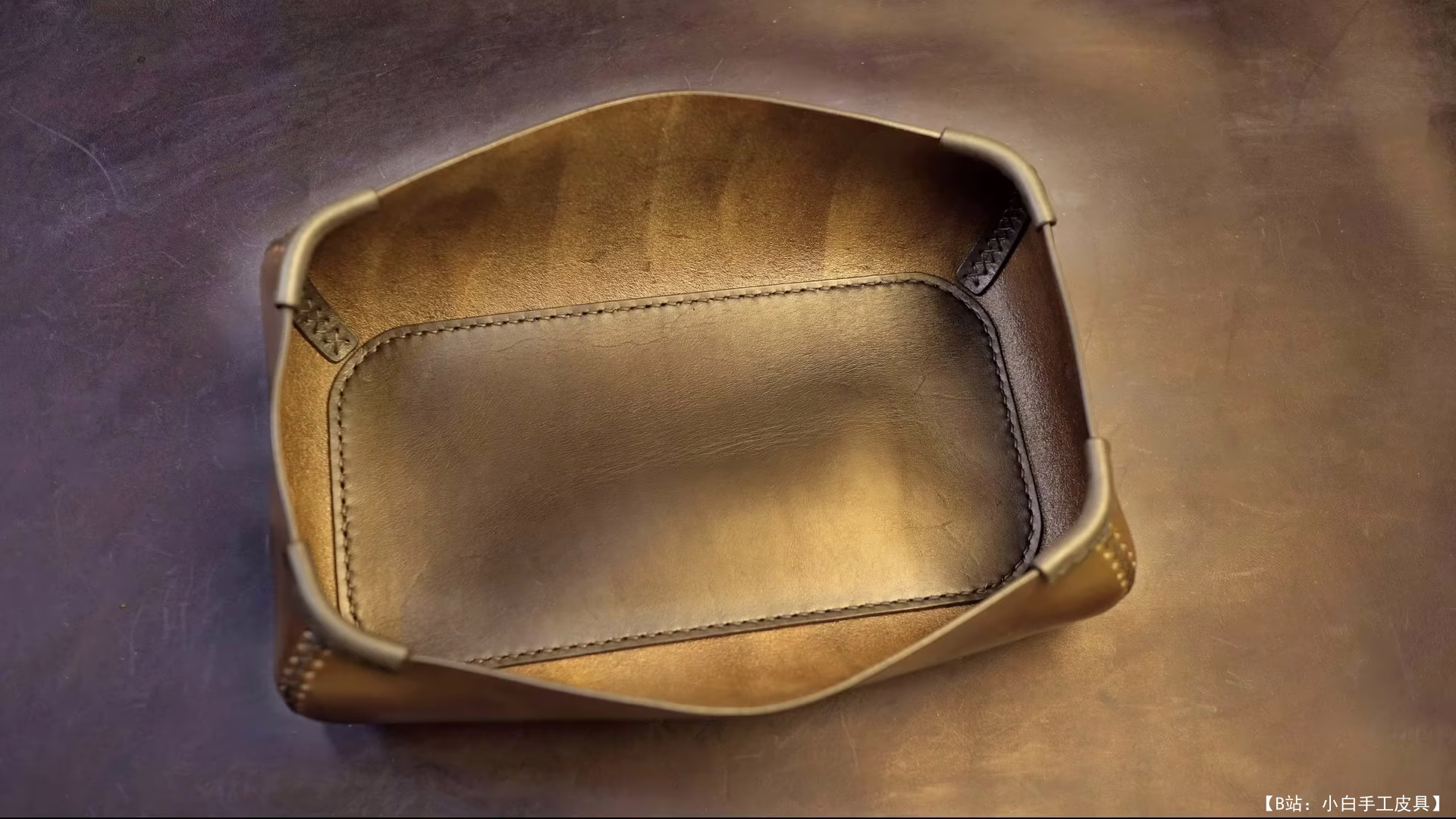 GizmoLT 的皮革托盘的免费版型 - 5