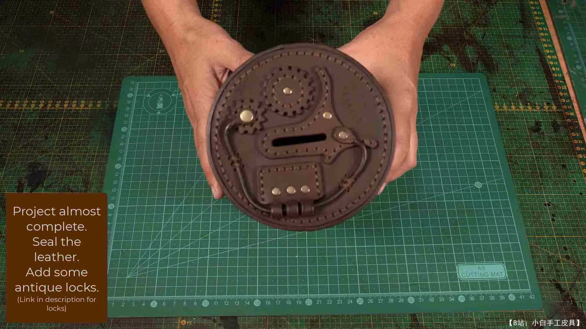 MPR Leatherworks 的免费蒸汽朋克皮革存钱罐版型 - 5